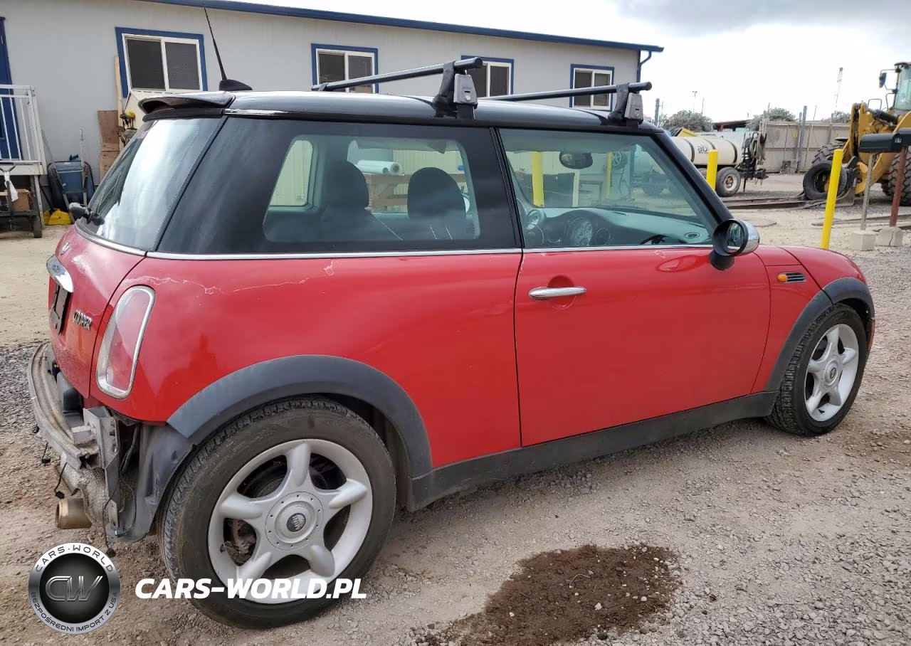 2006 Mini Cooper VIN:WMWRC33576TK17976 - 3