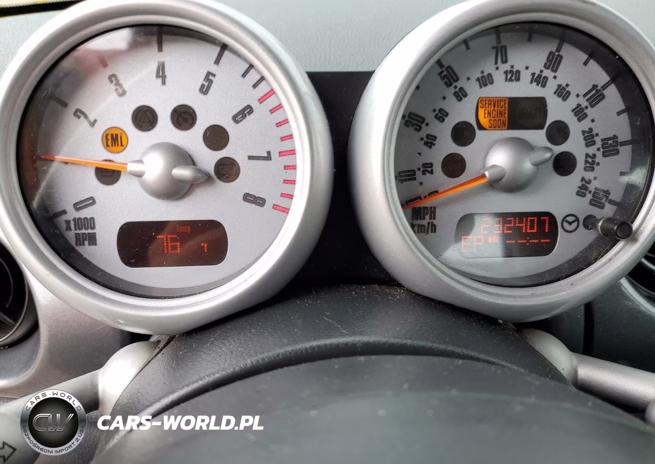 2006 Mini Cooper VIN:WMWRC33576TK17976 - 9