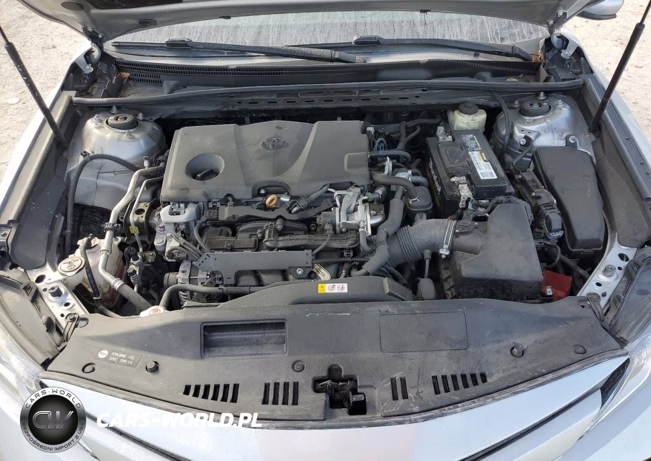 2018 Toyota Camry L VIN:4T1B11HK1JU554414 - 11