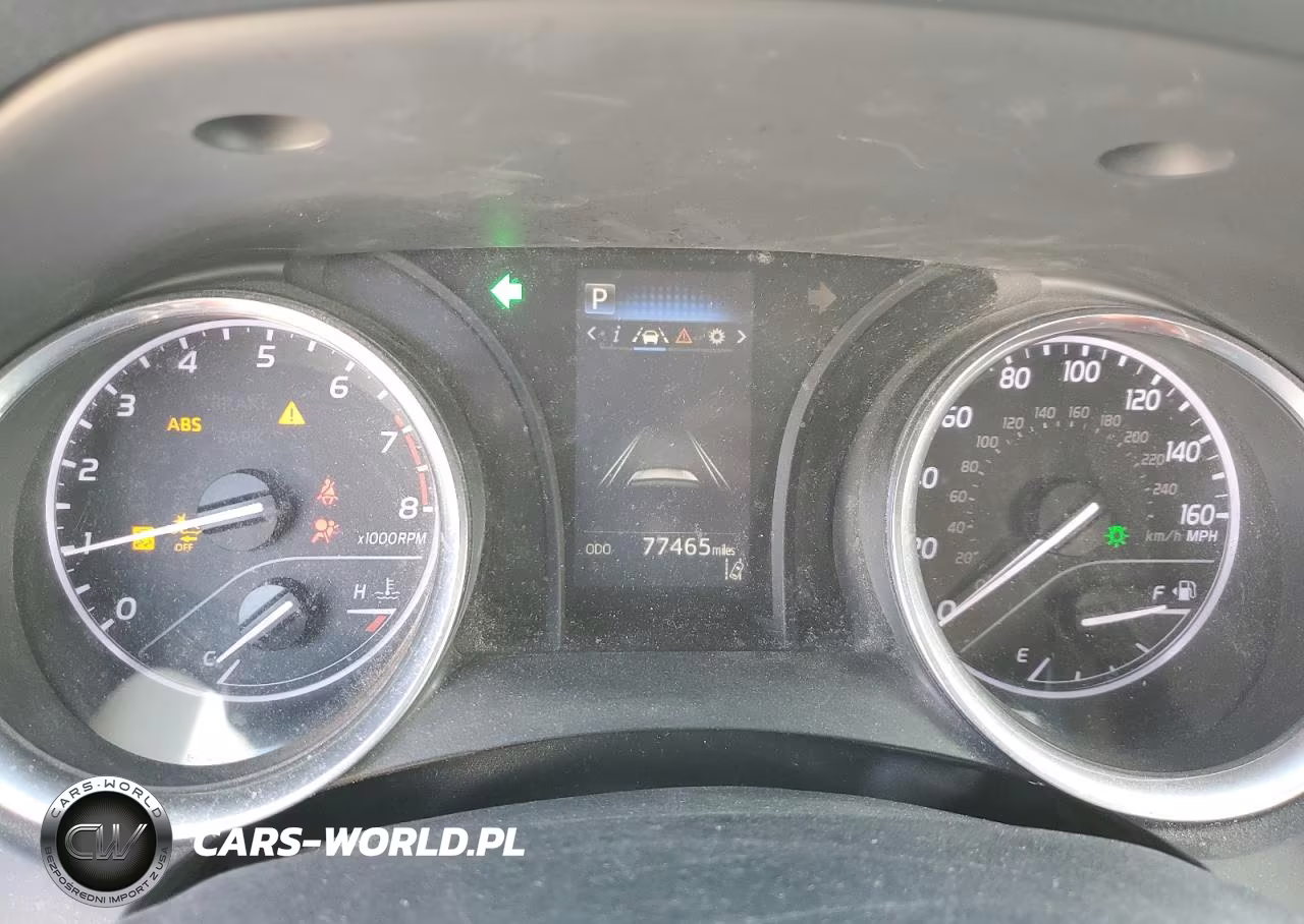 2018 Toyota Camry L VIN:4T1B11HK1JU554414 - 9