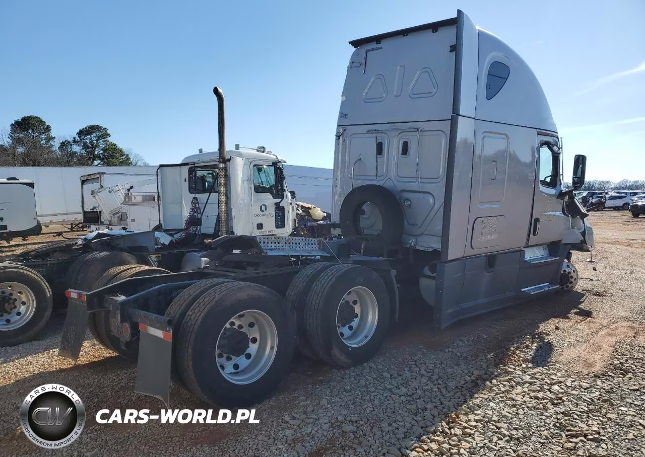 2021 Freightliner Cascadia 126 Semi Truck VIN:3AKJHHDR4MSMJ3769 - 4