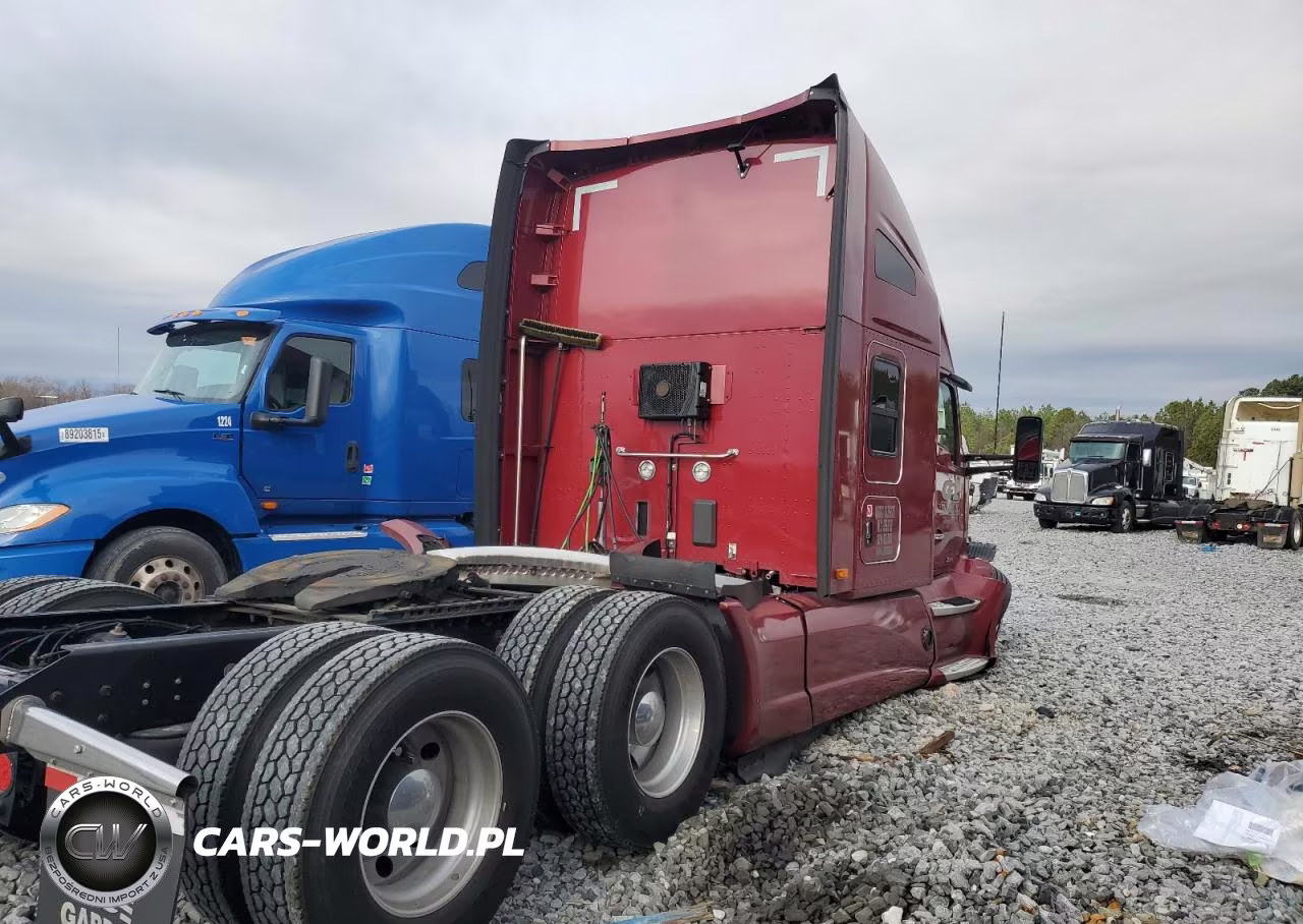 2020 Kenworth T680 Semi Truck VIN:1XKYD49X2LJ376958 - 4