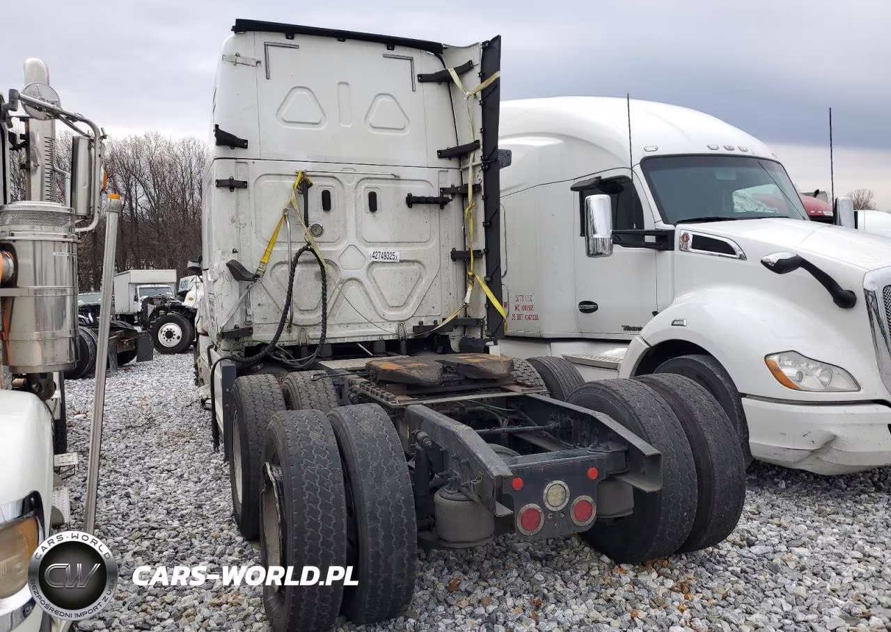 2020 Freightliner Cascadia 126 Semi Truck VIN:3AKJHHDRXLSLR0688 - 3