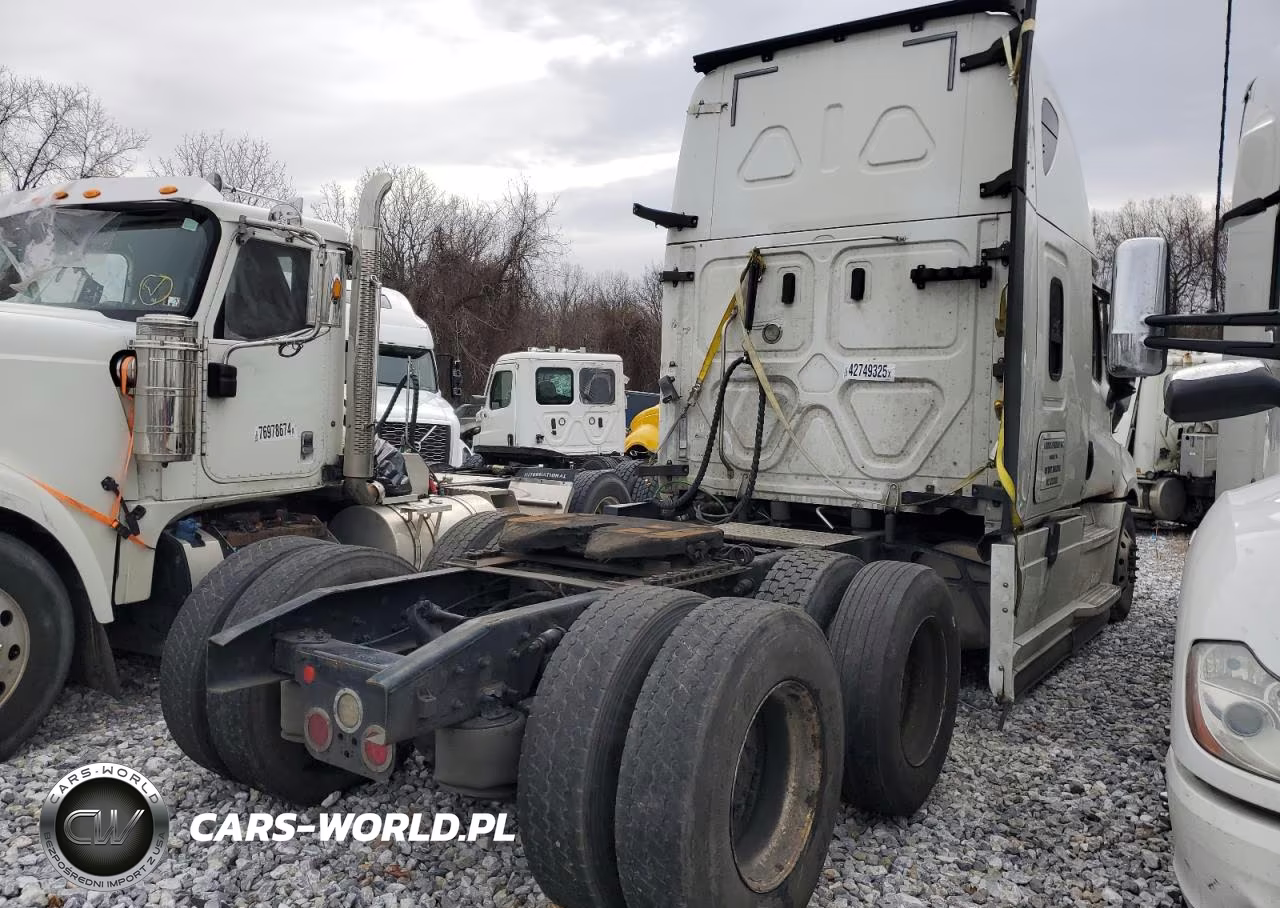 2020 Freightliner Cascadia 126 Semi Truck VIN:3AKJHHDRXLSLR0688 - 4