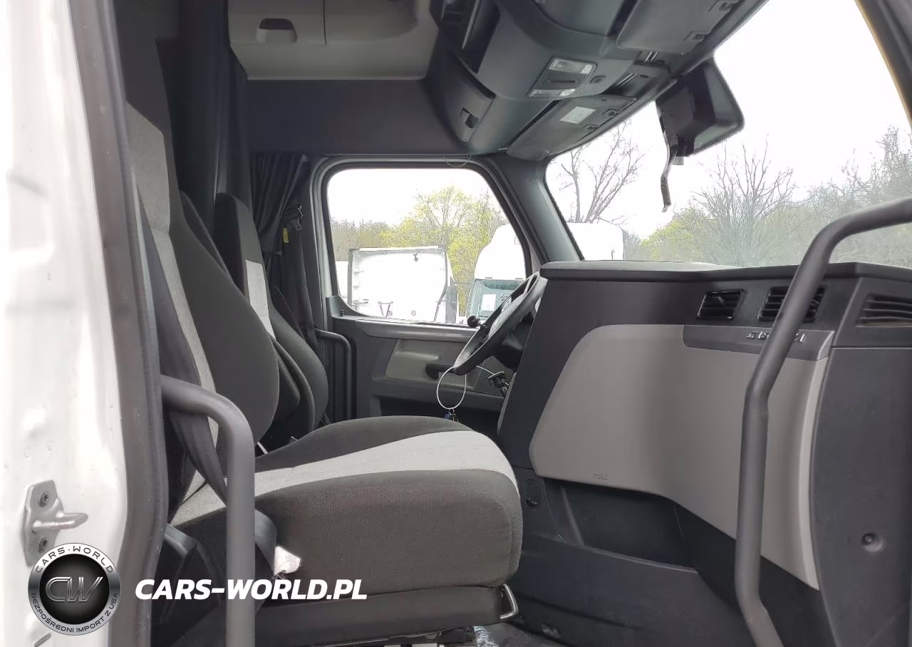 2020 Freightliner Cascadia 126 Semi Truck VIN:3AKJHHDRXLSLR0688 - 5