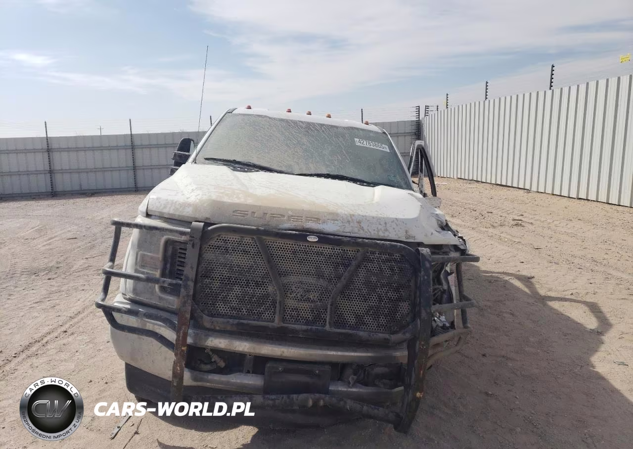2017 Ford F350 Super Duty VIN:1FD8W3HT6HEE95459 - 5