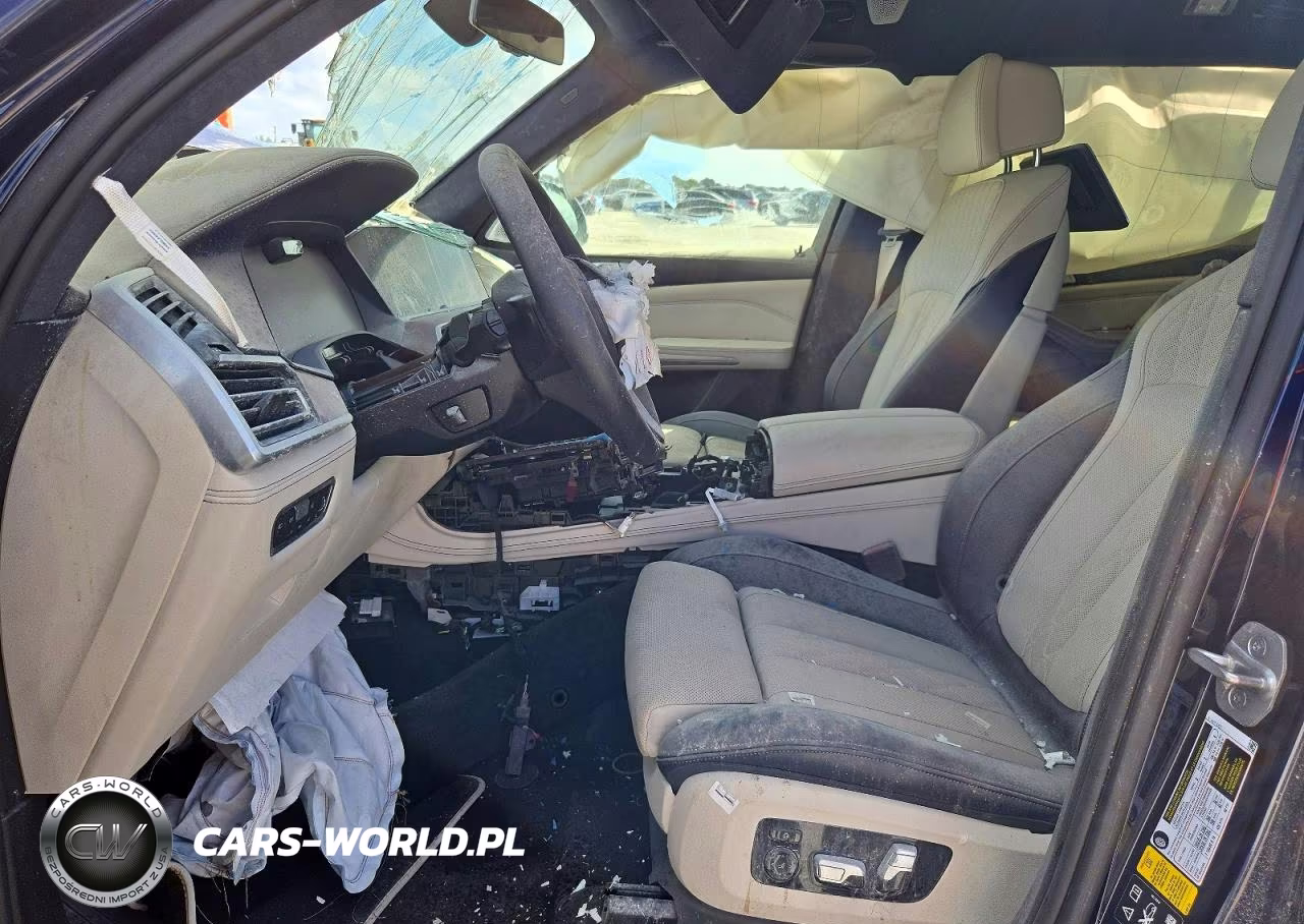 2022 BMW X7 Alpina Xb7 VIN:5UXCX6C19N9K25793 - 7