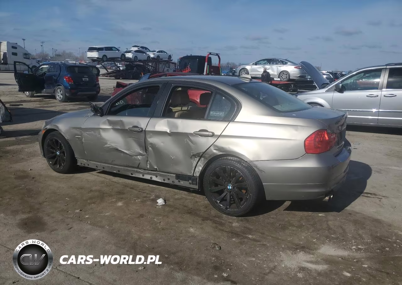 2011 BMW 328 Xi VIN:WBAPK7C54BF196207 - 2