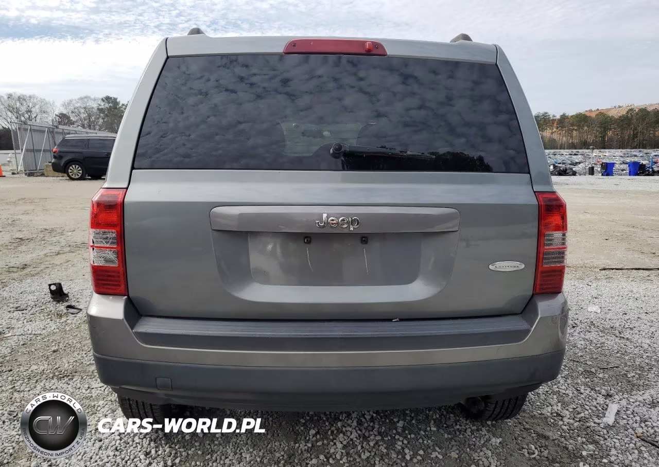 2014 Jeep Patriot Latitude VIN:1C4NJPFA4ED619678 - 6