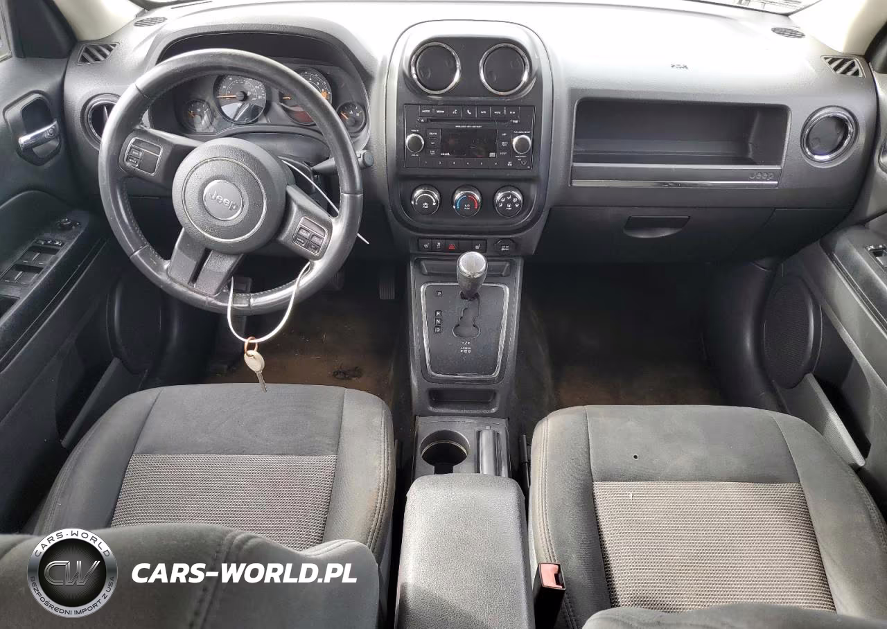 2014 Jeep Patriot Latitude VIN:1C4NJPFA4ED619678 - 8