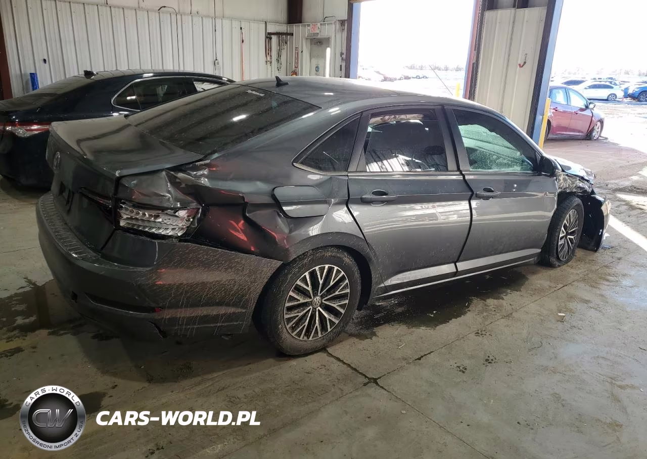 2019 Volkswagen Jetta S VIN:3VWC57BU7KM161899 - 3