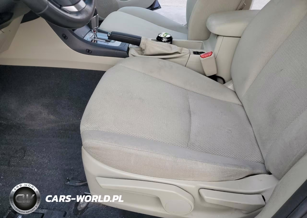 2012 Subaru Impreza Premium VIN:JF1GPAD61CH241950 - 7