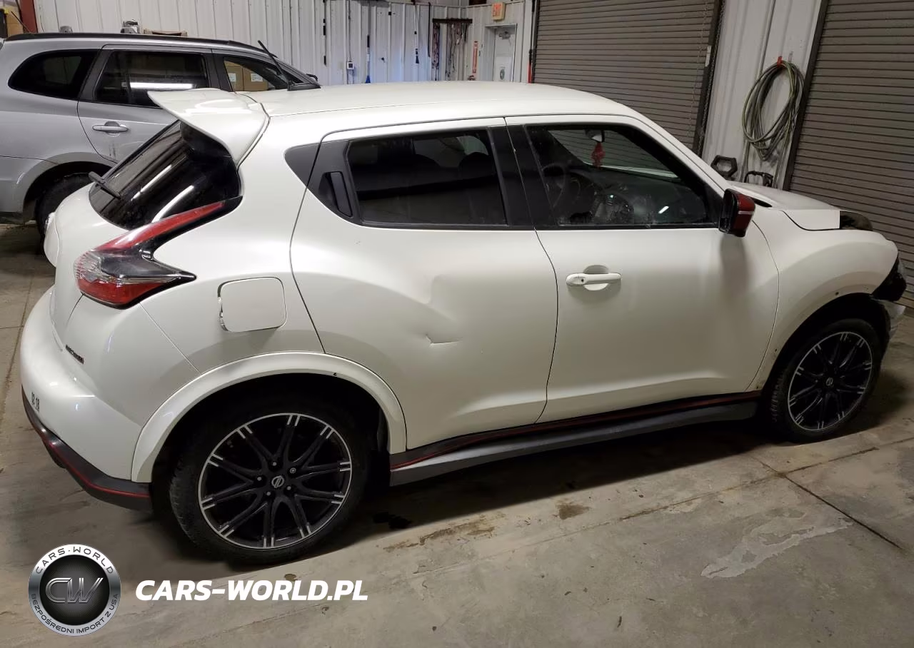 2016 Nissan Juke S VIN:JN8AF5MR2GT606129 - 3