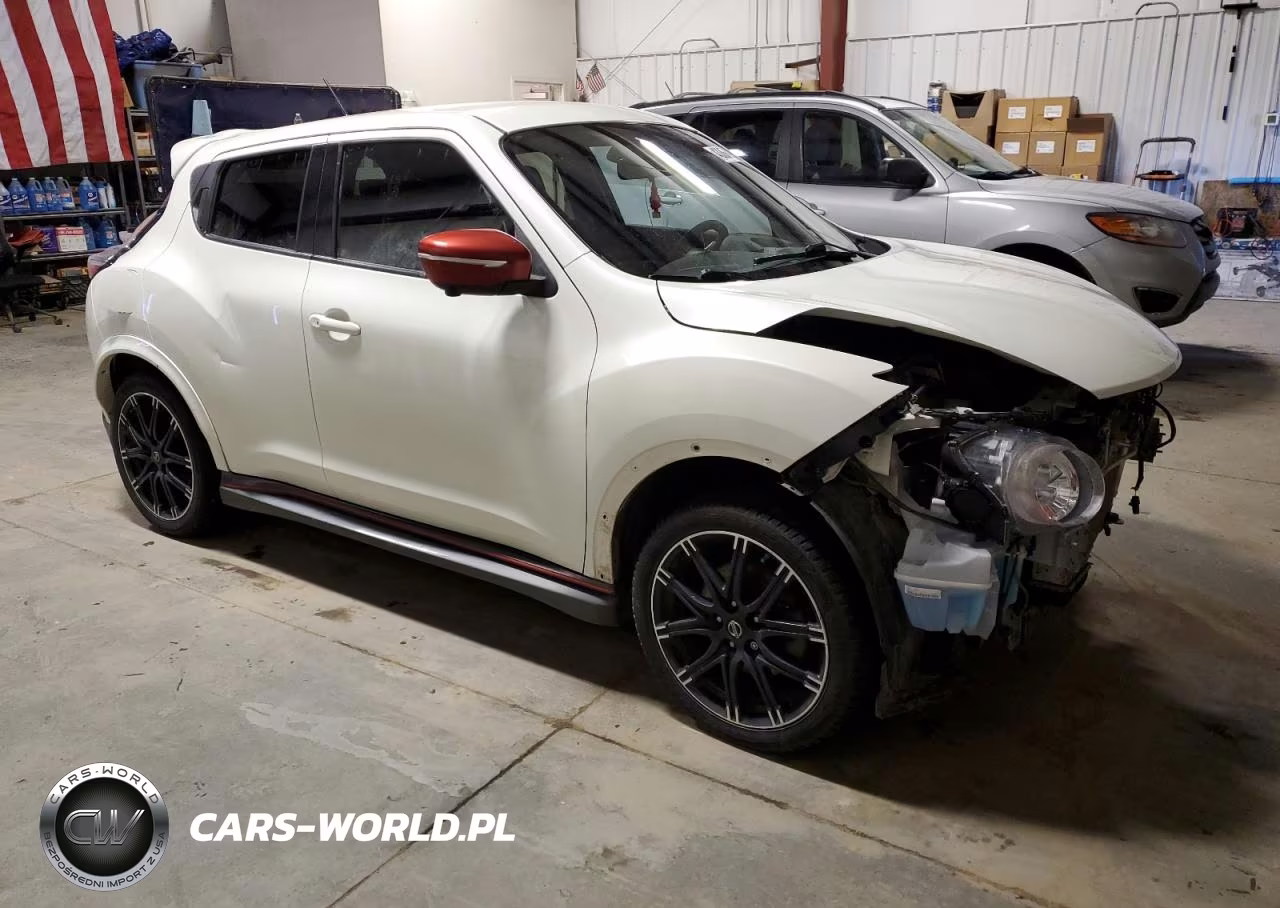 2016 Nissan Juke S VIN:JN8AF5MR2GT606129 - 4