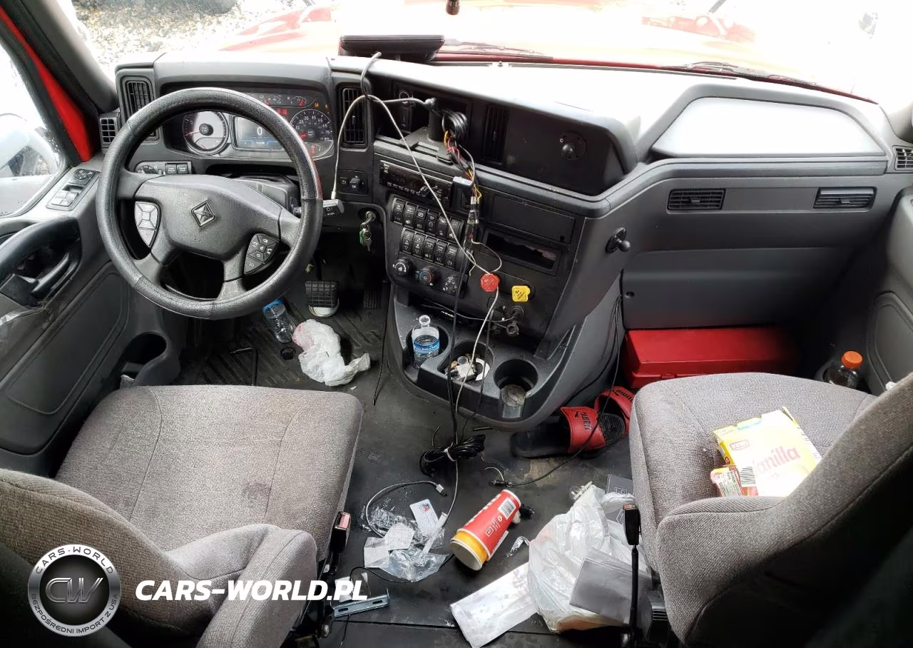 2018 International Lt625 VIN:3HSDZAPR9JN097796 - 8