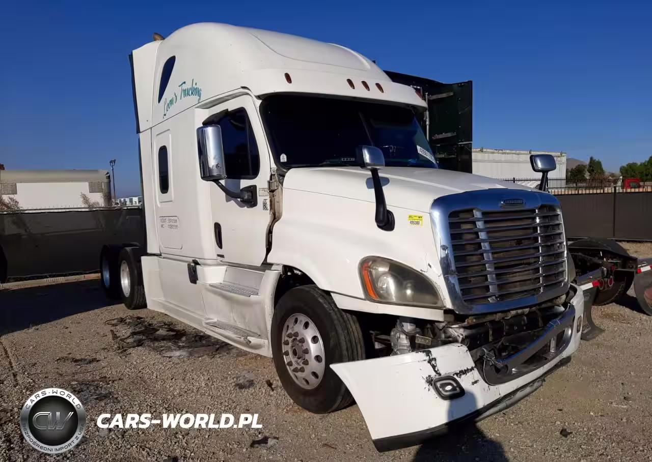 2016 Freightliner Cascadia 125 Semi Truck
