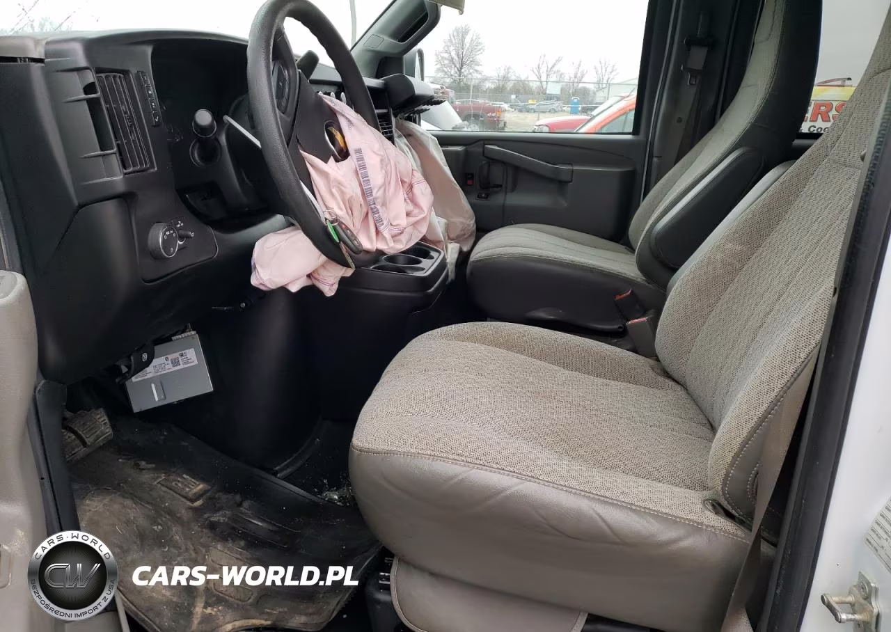 2017 Chevrolet Express VIN:1GAZGMFG9H1189485 - 7