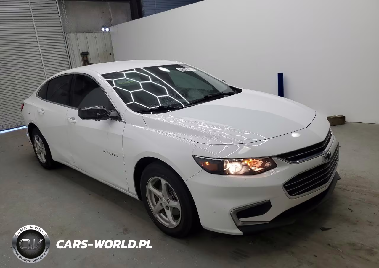 2018 Chevrolet Malibu Ls VIN:1G1ZB5ST7JF269707 - 4