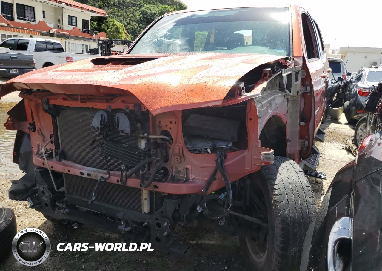 TOYOTA TACOMA DOU