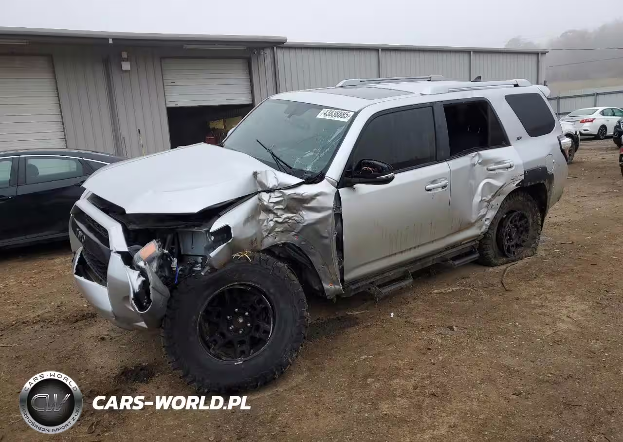 2018 Toyota 4Runner Sr5