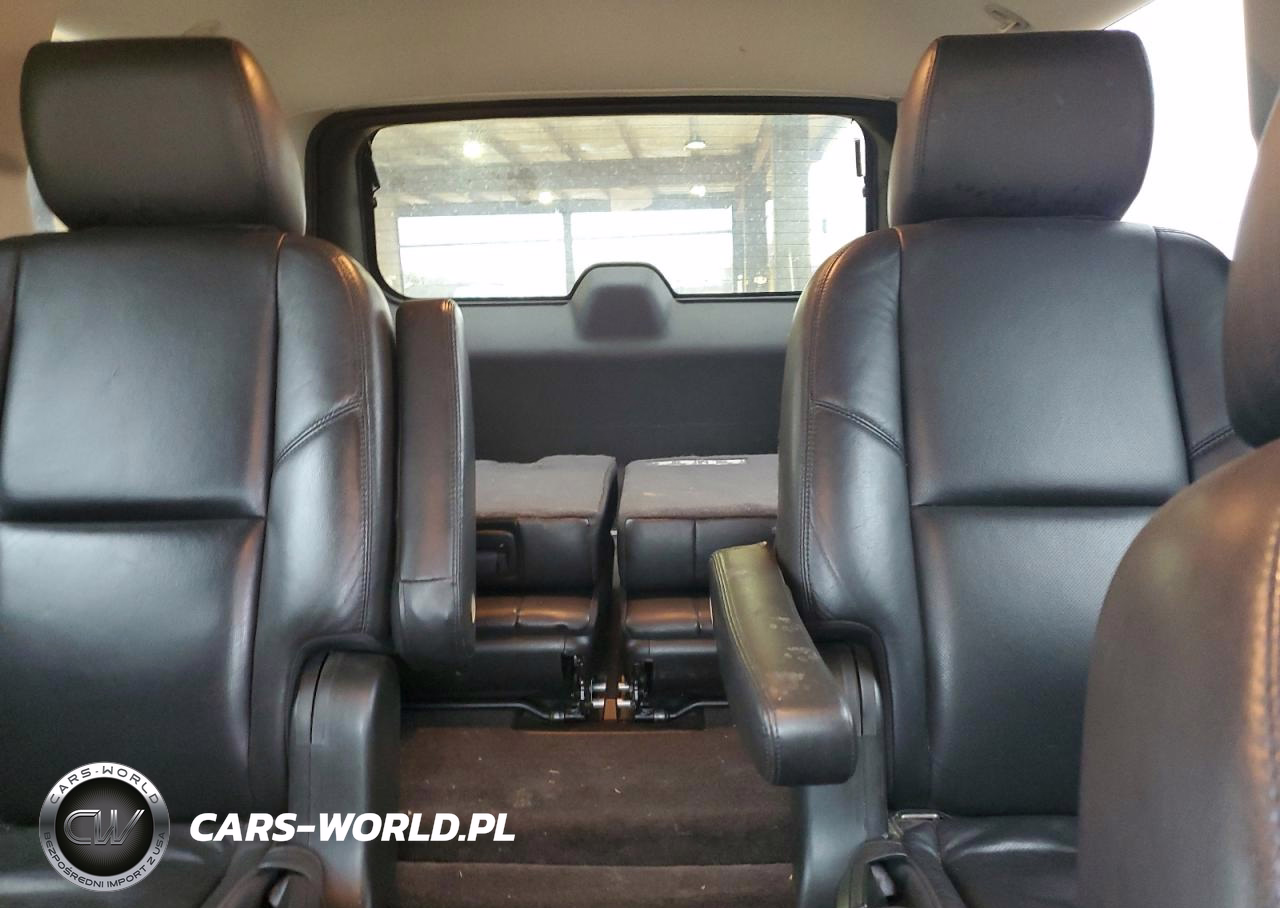 2011 Cadillac Escalade Premium VIN:1GYS4CEF3BR116443 - 10
