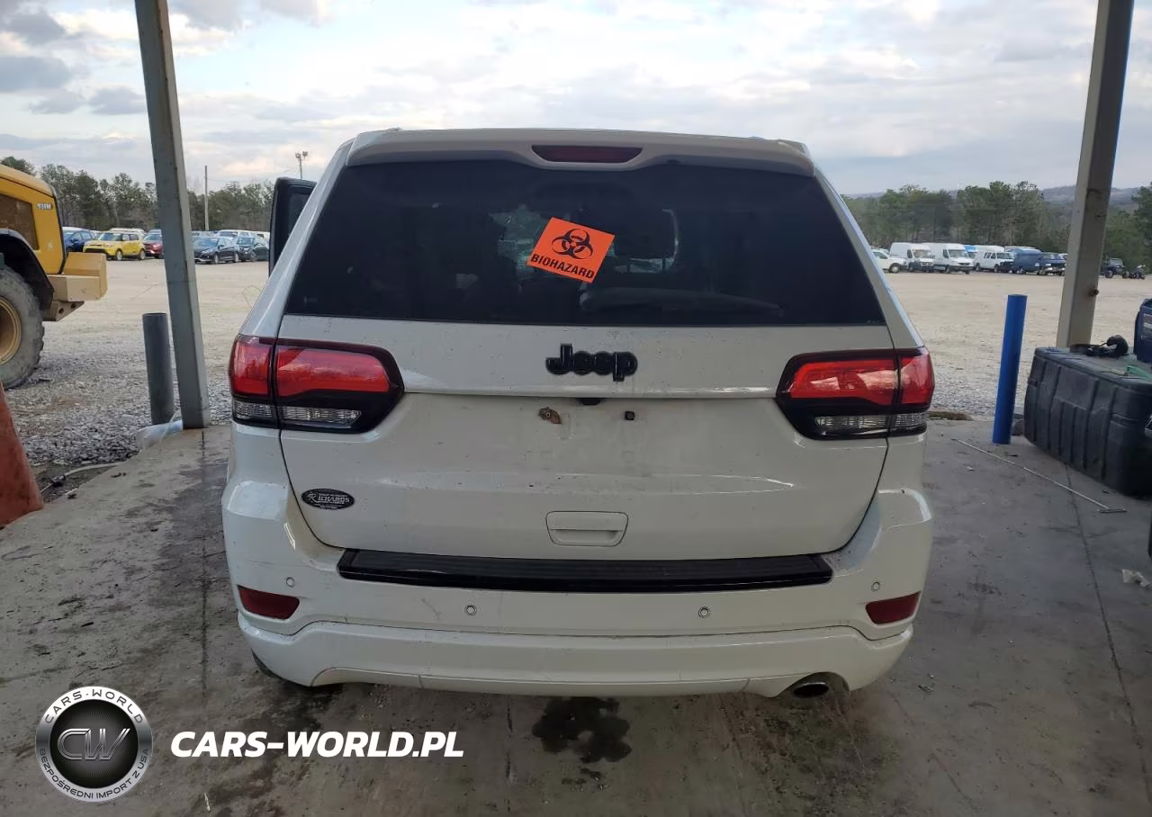2018 Jeep Grand Cherokee Laredo VIN:1C4RJEAG3JC260342 - 6