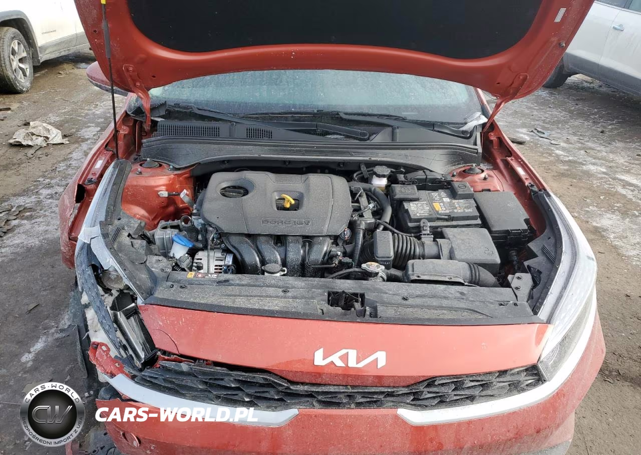 KIA FORTE LX VIN:3KPF24AD0PE666743 - 11