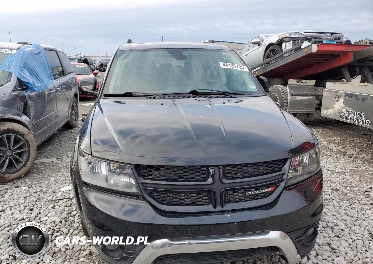 2020 Dodge Journey Crossroad VIN:3C4PDCGB7LT235854 - 5
