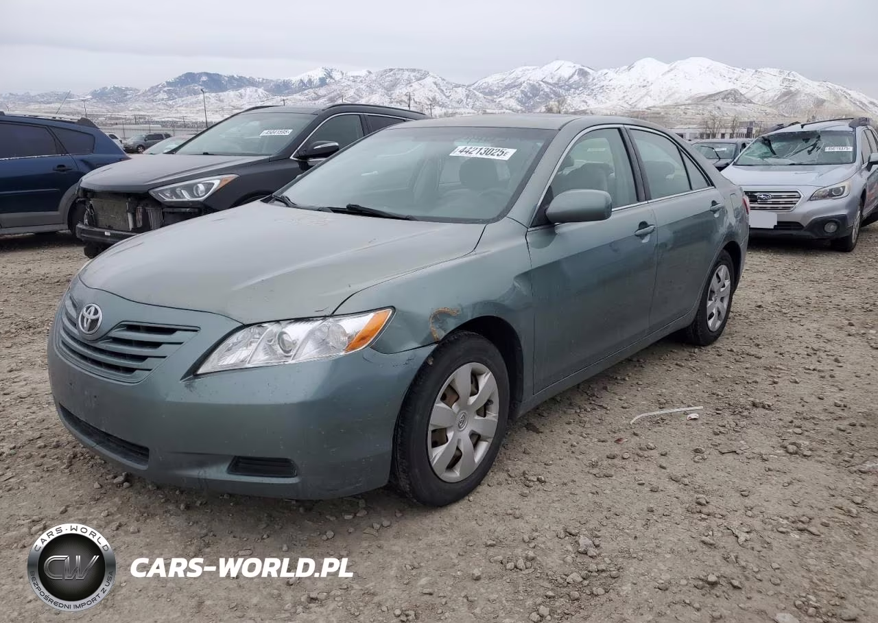 2007 Toyota Camry Le – zdjęcie 1 z 12
