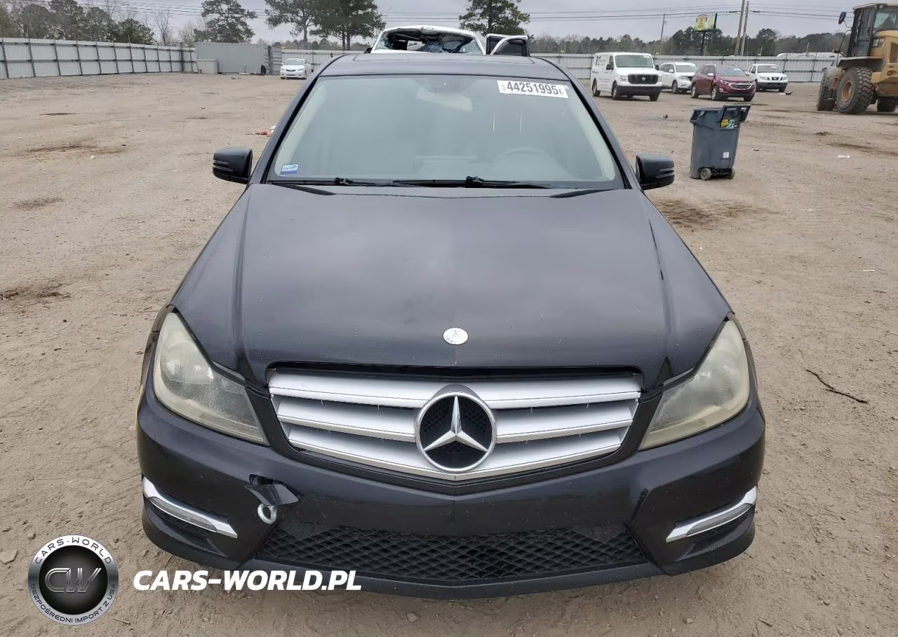 2013 Mercedes-Benz C 250 VIN:WDDGF4HB4DR261889 - 5