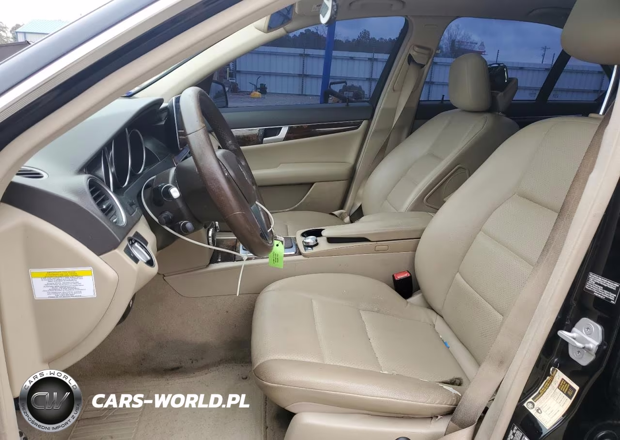 2013 Mercedes-Benz C 250 VIN:WDDGF4HB4DR261889 - 7