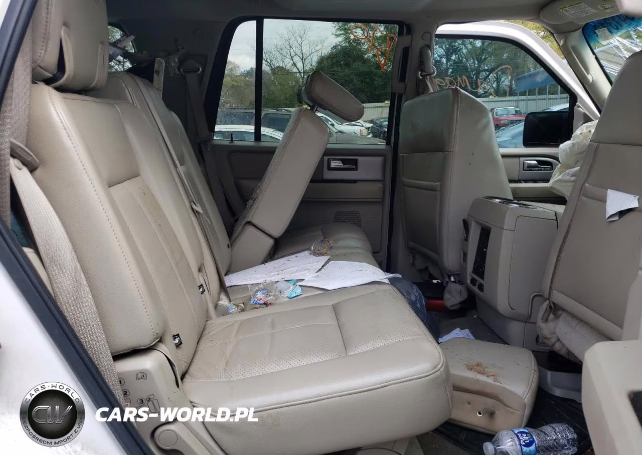 2011 Ford Expedition Limited VIN:1FMJU1K50BEF32129 - 11