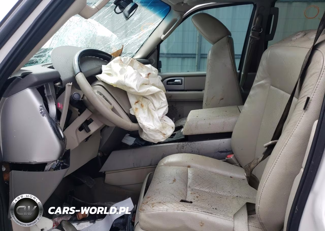 2011 Ford Expedition Limited VIN:1FMJU1K50BEF32129 - 7