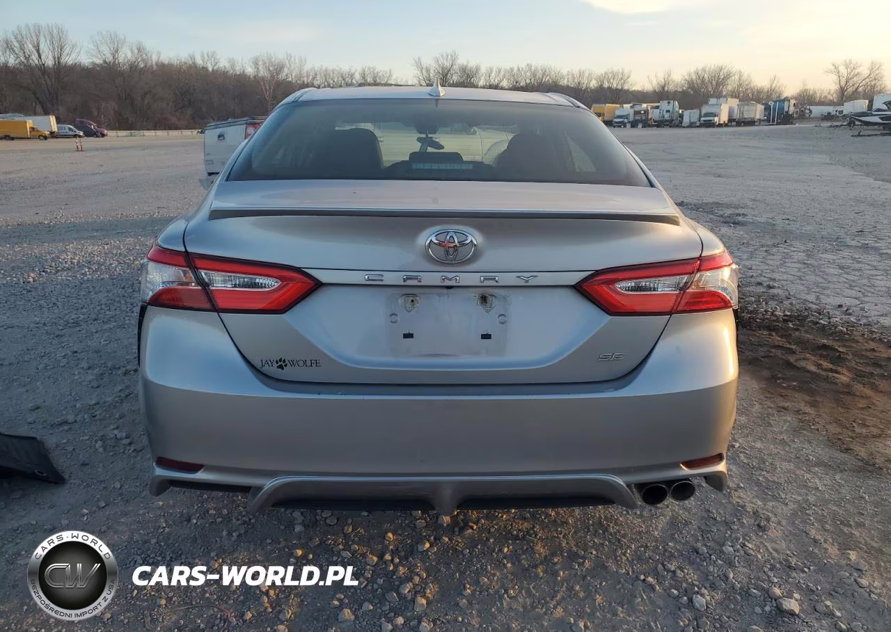 2020 Toyota Camry Se VIN:4T1G11AK3LU340074 - 6