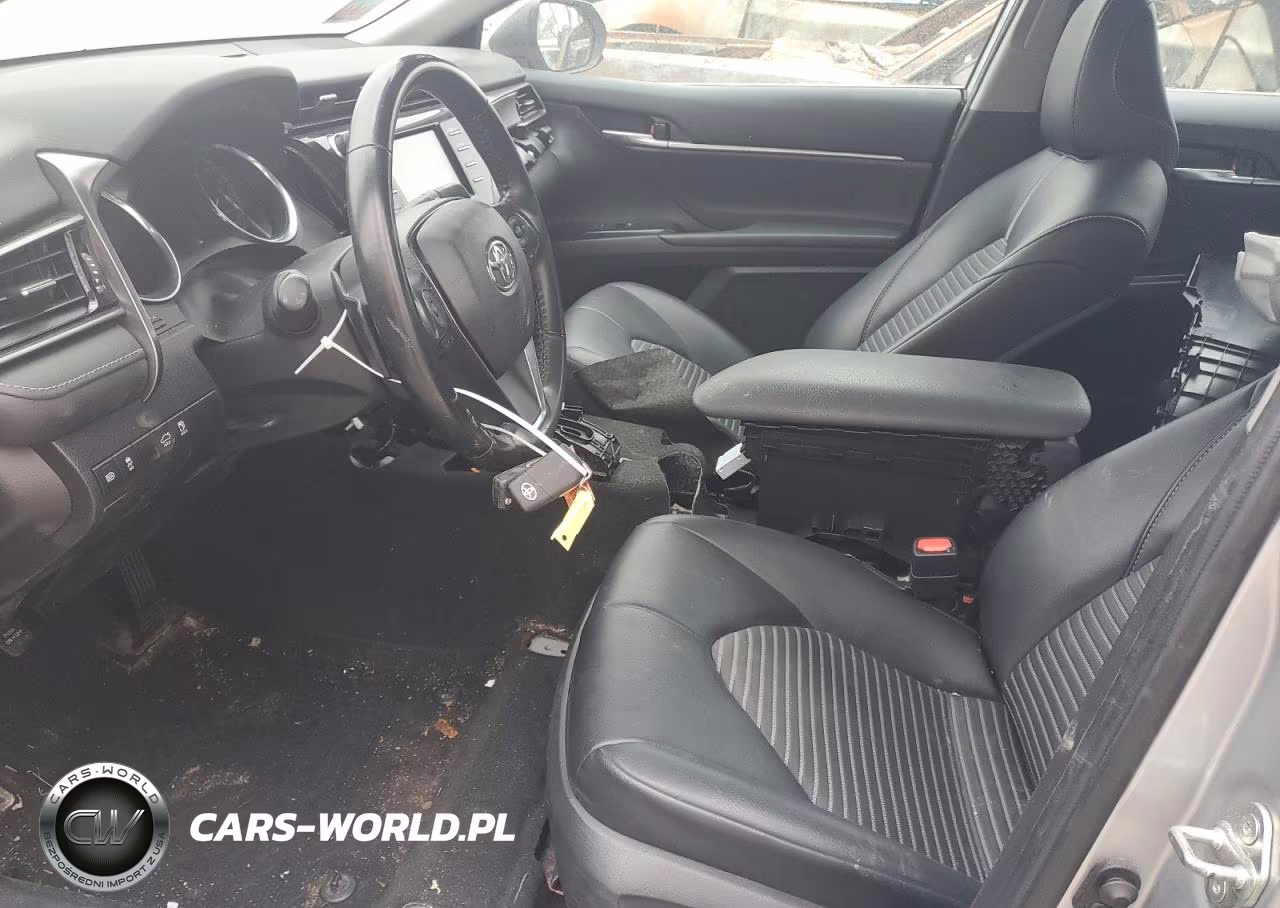 2020 Toyota Camry Se VIN:4T1G11AK3LU340074 - 7