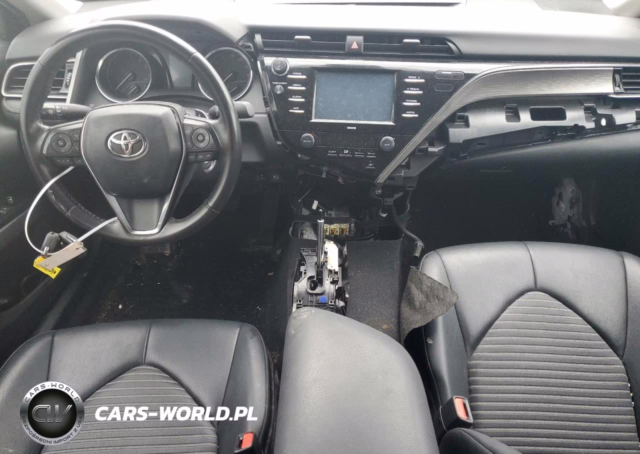 2020 Toyota Camry Se VIN:4T1G11AK3LU340074 - 8