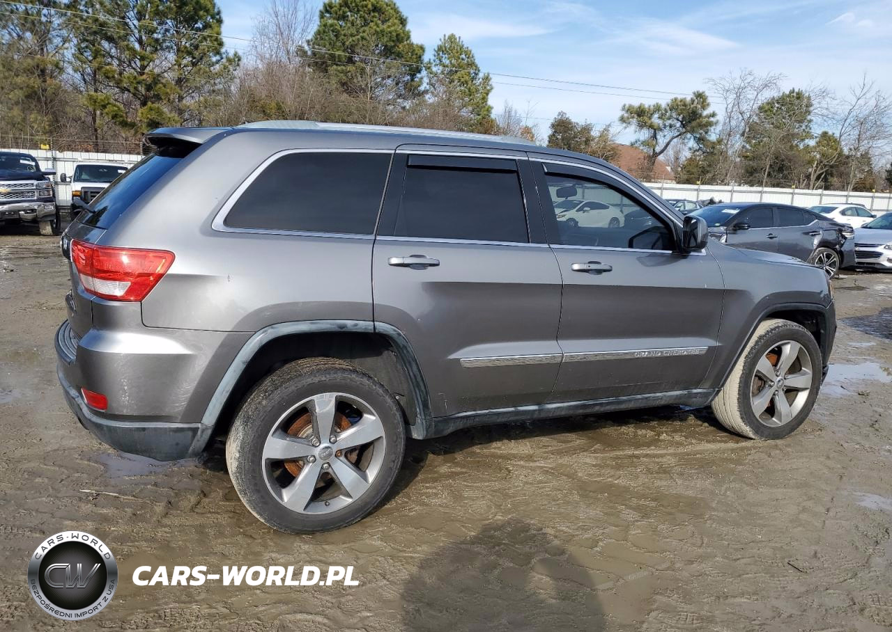 2012 Jeep Grand Cherokee Laredo VIN:1C4RJFAGXCC274148 - 3