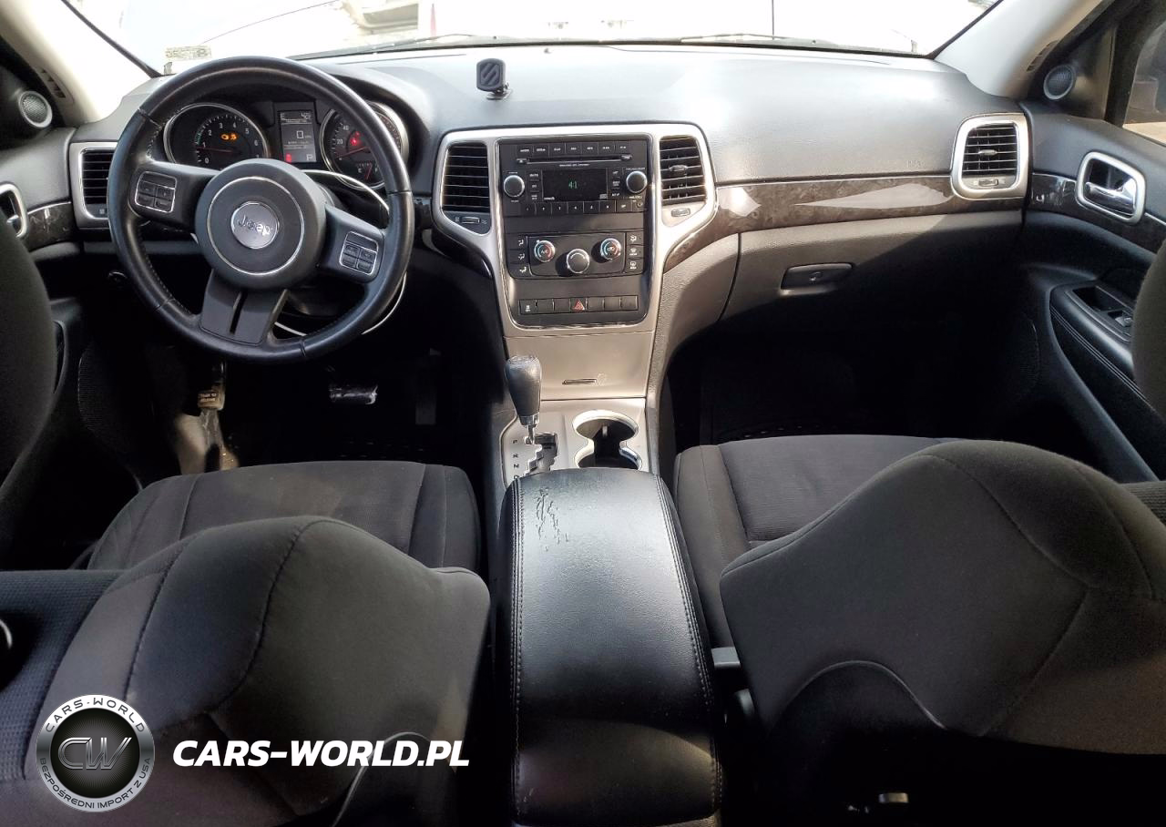 2012 Jeep Grand Cherokee Laredo VIN:1C4RJFAGXCC274148 - 8