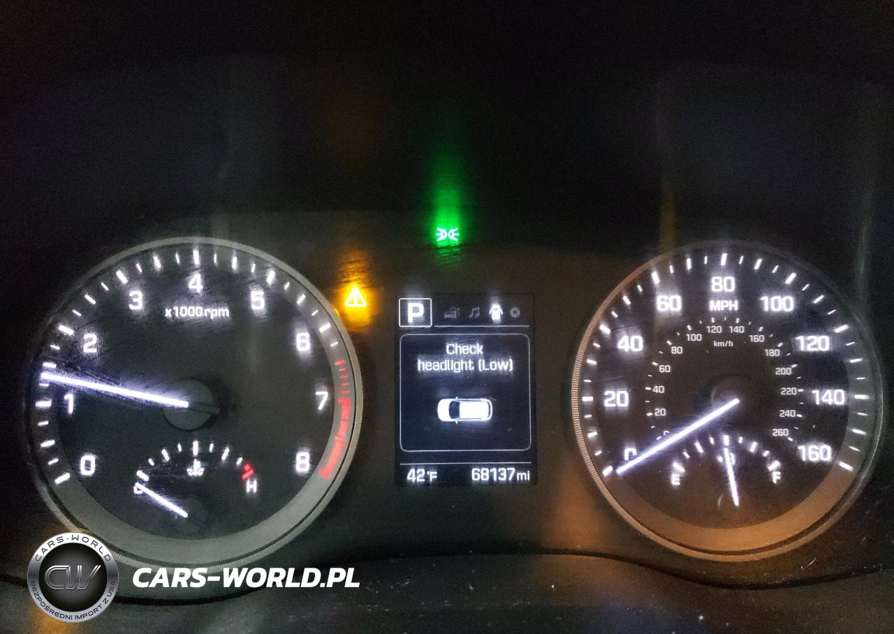 HYUNDAI TUCSON LIM VIN:KM8J33A24HU391313 - 9