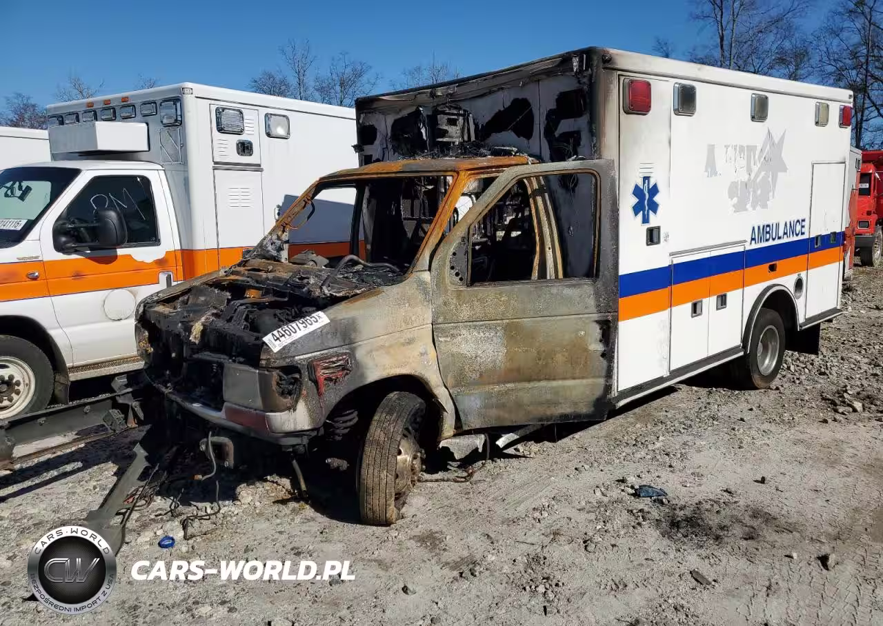 2007 Ford Econoline E450 Super Duty Cutaway Van