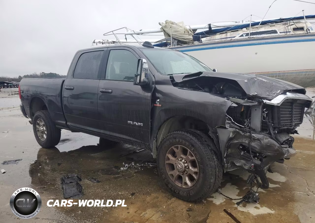 2024 Ram 2500 Laramie VIN:3C6UR5FL5RG276986 - 4