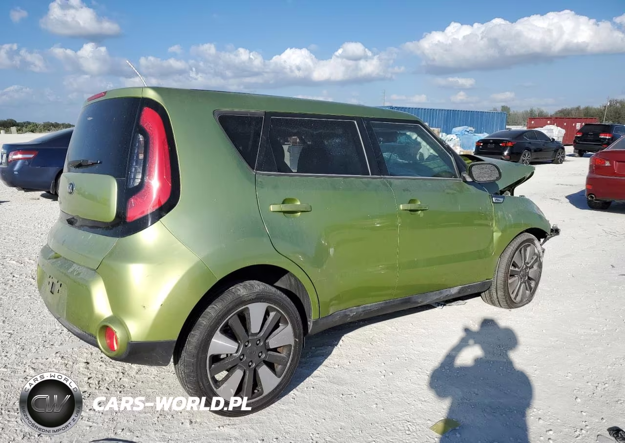 2014 Kia Soul ! VIN:KNDJX3A56E7715083 - 3