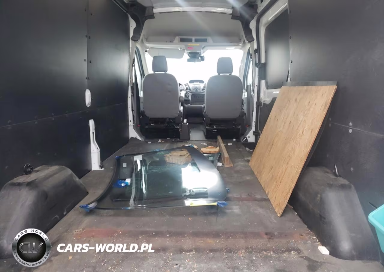 2019 Ford Transit T-250 VIN:1FTYR2CM2KKB53876 - 10