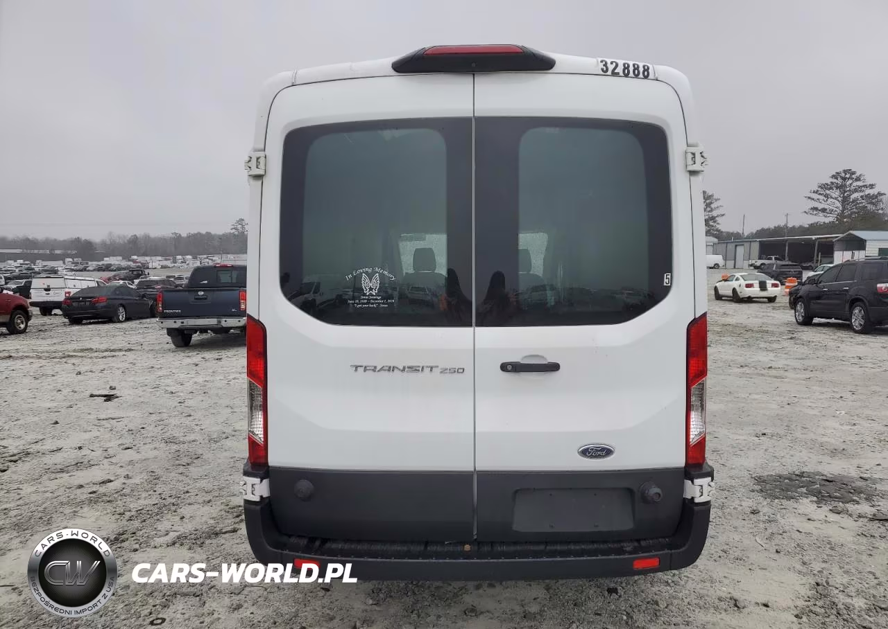 2019 Ford Transit T-250 VIN:1FTYR2CM2KKB53876 - 6