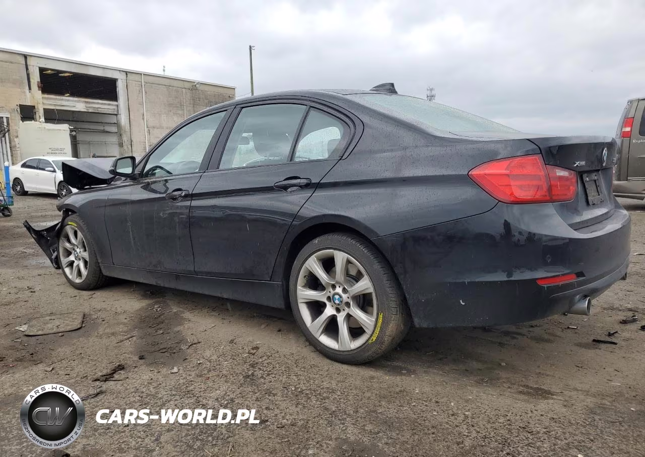 2014 BMW 335 Xi VIN:WBA3B9G52ENR91030 - 2