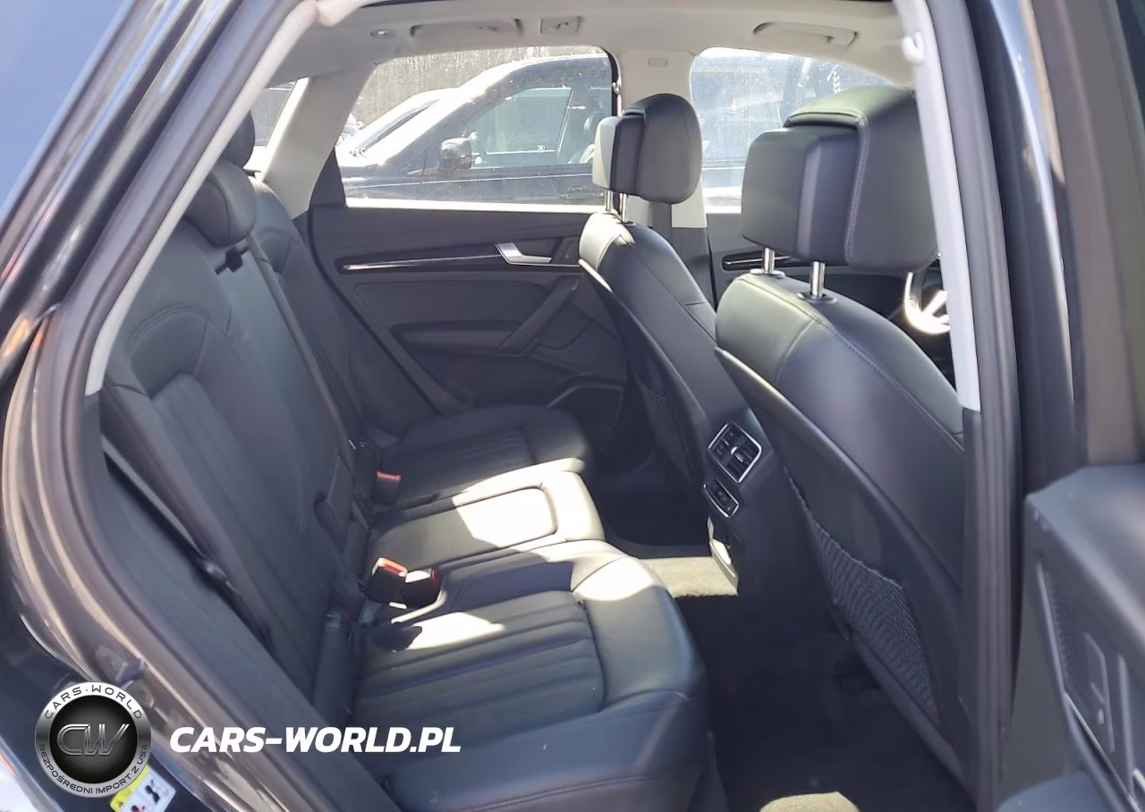 2018 Audi Q5 Premium Plus VIN:WA1BNAFY0J2206870 - 10