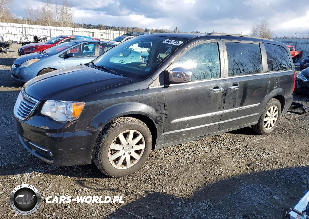 2012 Chrysler Town & Country Touring L