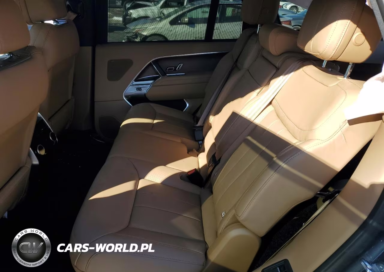2024 Land Rover Range Rover Se VIN:SALKPBFU2RA252584 - 11