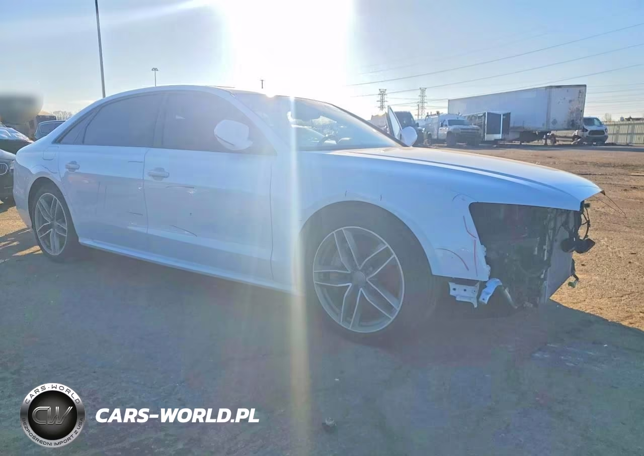 2017 Audi A8 L Quattro VIN:WAU43AFDXHN005503 - 4