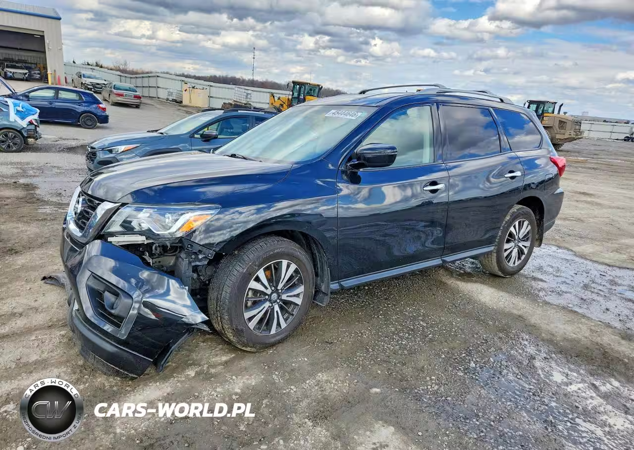 2020 Nissan Pathfinder S